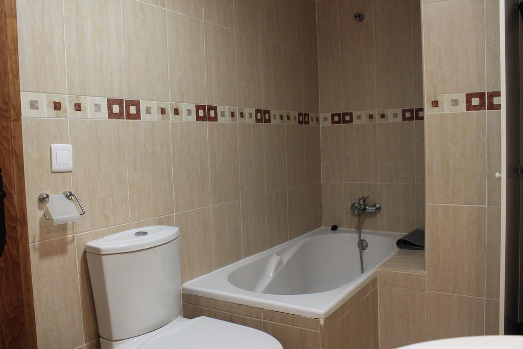 Apartamentos Turisticos Rosario Camarena de la Sierra Phòng bức ảnh