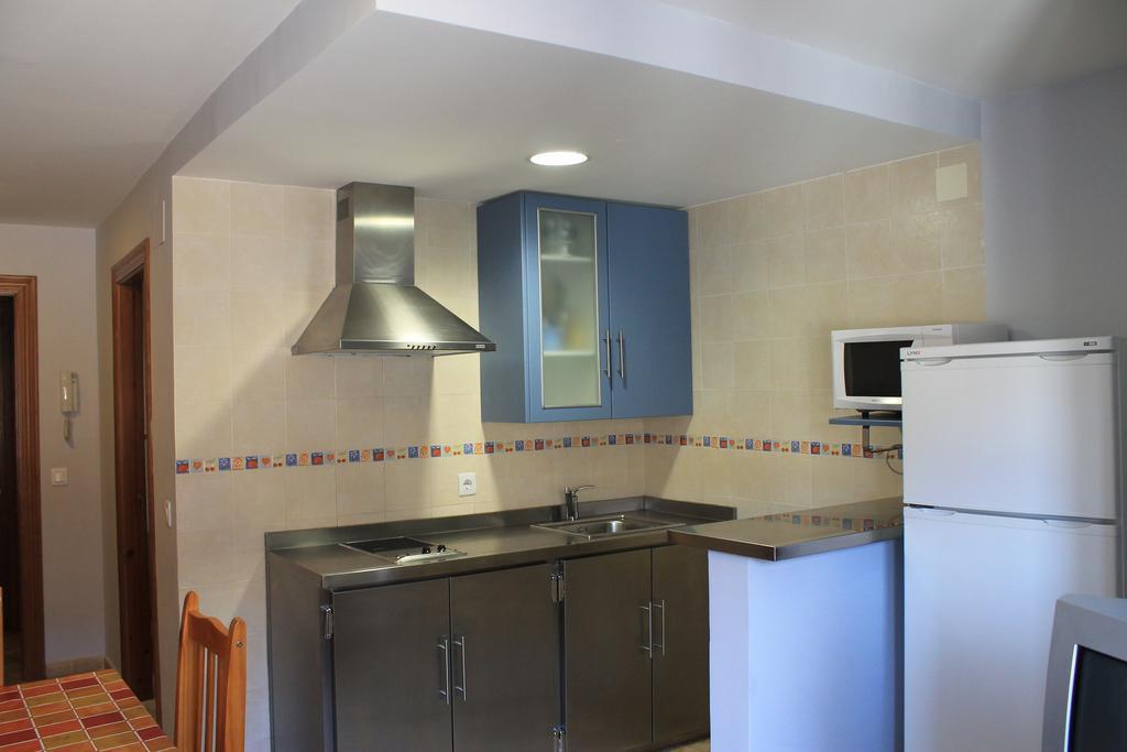 Apartamentos Turisticos Rosario Camarena de la Sierra Phòng bức ảnh